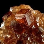 A photograph of garnet.